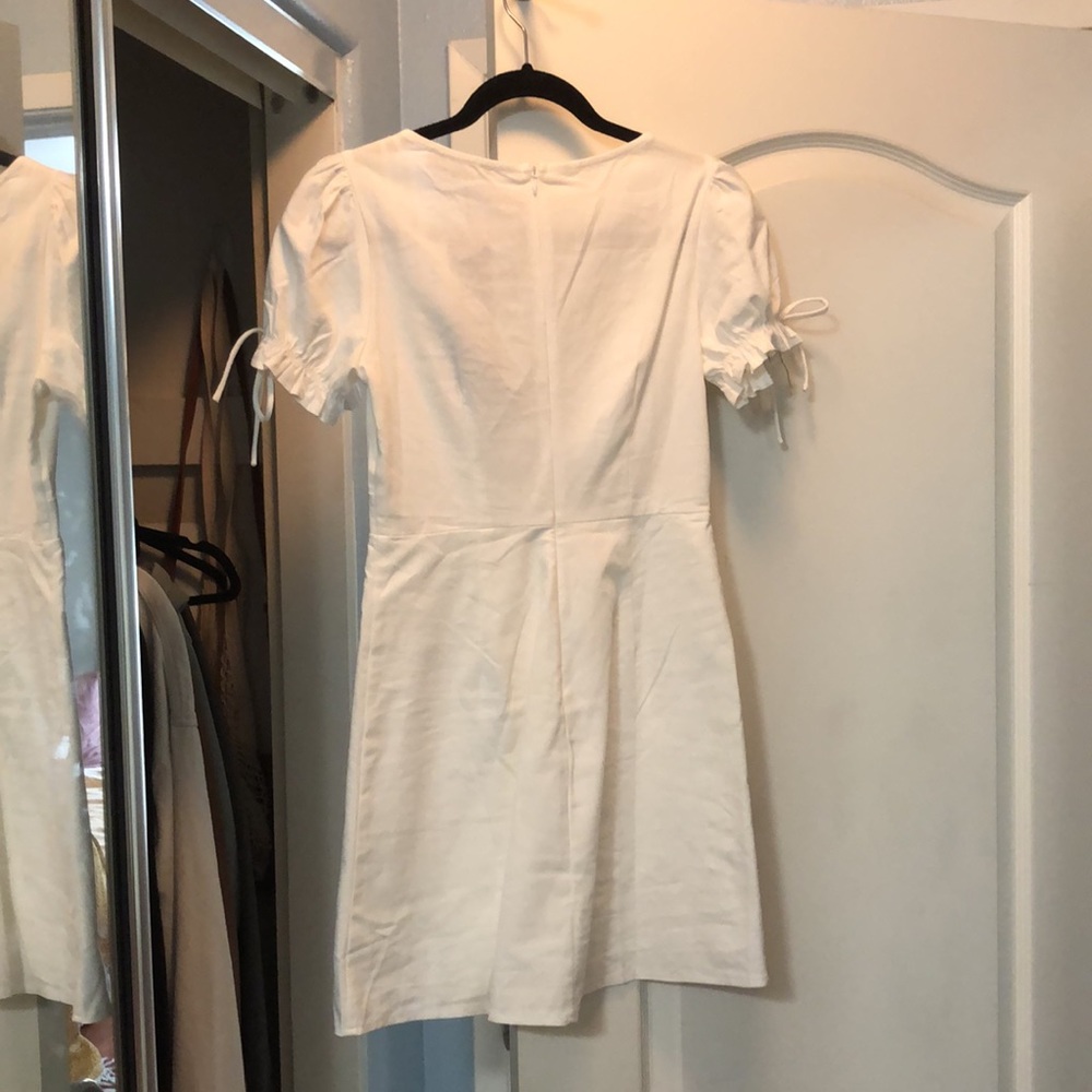 white sundae muse dress - Picture 2 of 3